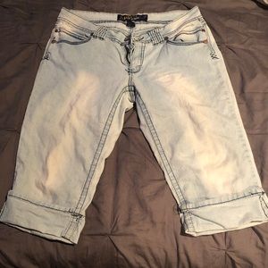 Women’s Angels Jean Capris